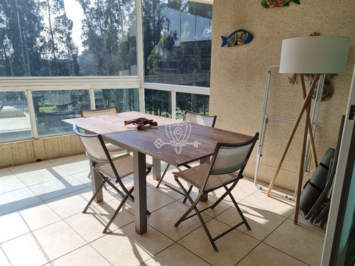 Departamento En Venta De 3 Dorm. En Santo Domingo