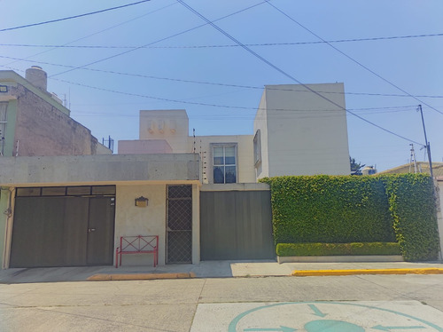 Casa En Venta Toluca, Col. Francisco Murguía