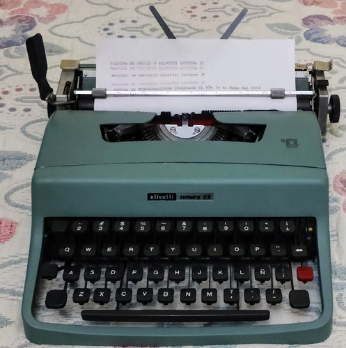 Maquina De Escribir Olivetti Lettera 32, Buenas Condiciones 