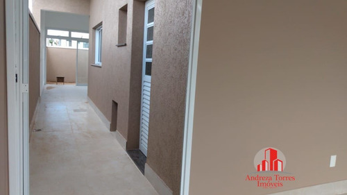 Casa À Venda No Bairro Piracangaguá - Taubaté/sp - 820