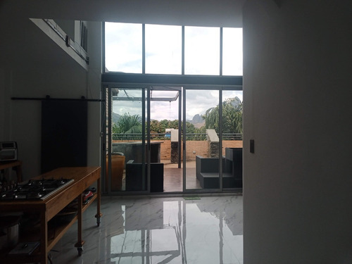 Imagen 9 de 28 de En Venta Edificio En San Juan De Los Morros