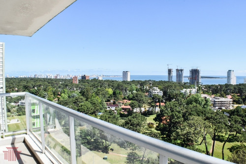 Avenida Roosevelt - Edificio Nuevo - Ref: 10880