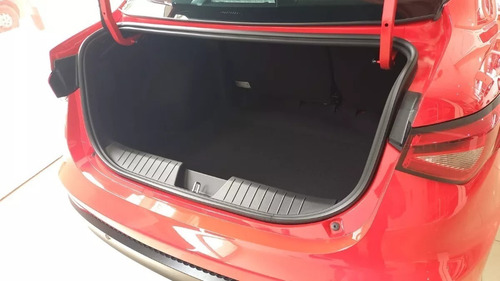 Imagen 18 de 25 de Fiat Cronos Precision Cvt Excelente