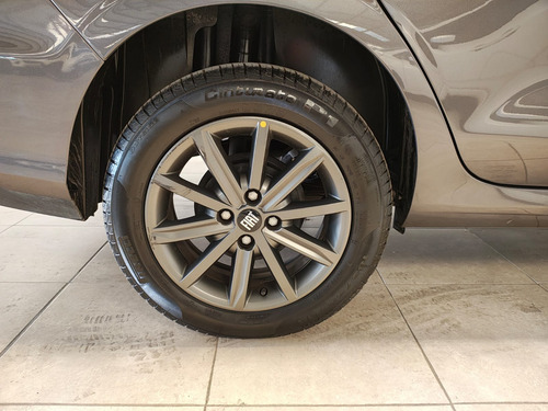 Fiat Cronos 1.3 Drive Mt