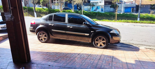 Renault Megane Sedan 2.0 Previlège Aut. 4p