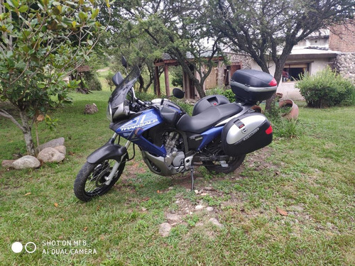 Honda Transalp 700cc
