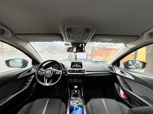 Imagen 7 de 12 de Mazda 3 2.0 Manual Skyactiv-g V
