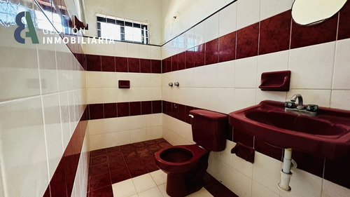 Imagen 12 de 16 de Casa En Venta En Esquina Barrio San Francisco, Campeche. Ccv