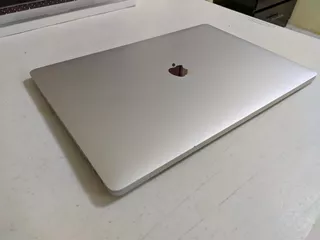 Apple Macbook Pro 2019 ( Intel Core I9, 1tb Ssd, 32gb Ram)