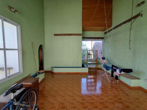 Imagen 9 de 18 de Casa De Cinco Dormitorios, Lote De 400 M2 En La Plata