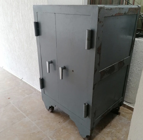 Caja Fuerte Antigua