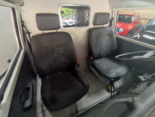 Imagem 11 de 13 de Kombi Furgão 1.4 Total Flex