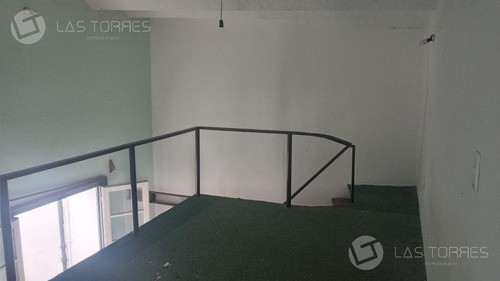 Apartamento - Palermo 2do Por Escalera, Baño Reciclado, Luminoso