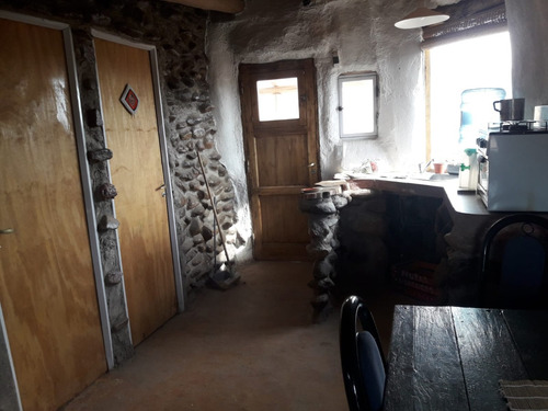 Cabaña De 30m2 Con Lote 1000m2.vistas Espectaculares A Los Cerros Con Nieves Eternas.,a 10km De Uspallata.