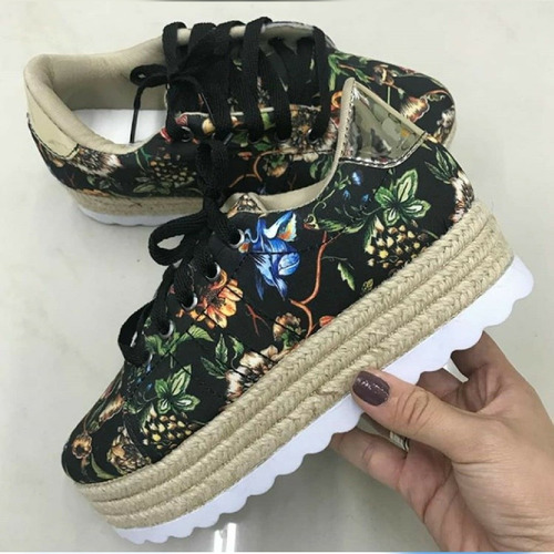 Tenis Tratadora Floral