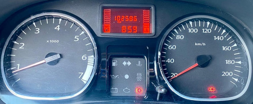 Imagen 7 de 15 de Renault Duster 2.0 Luxe Nav Con Gnc 5ta Generación