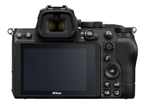Nikon Z 5 mirrorless cor preto