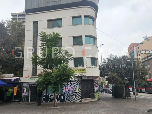 Marcoleta, Comuna De Santiago.