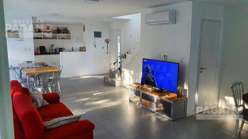 Ph En Venta 460 E/ Belgrano Y 23 - City Bell