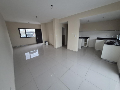 Venta De Duplex A Estrenar En Primaterra, Centenario