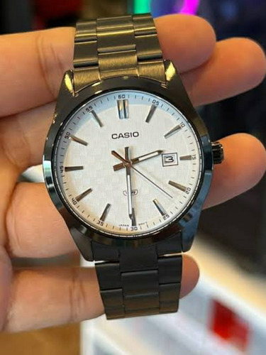 Reloj Casio Modelo Mtp-vd03 Pavonado Caratula Blanca