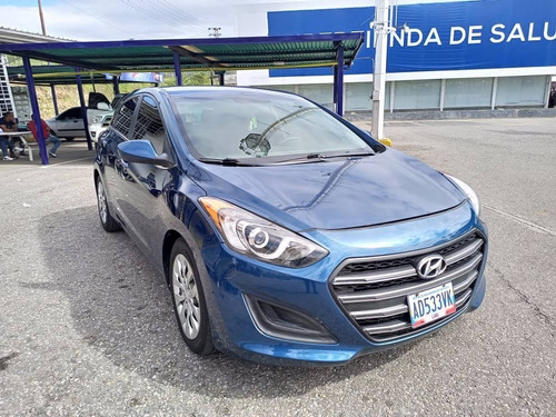 Imagen 3 de 18 de Hyundai Elantra Gt