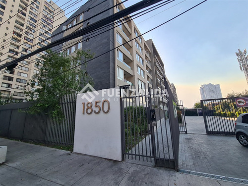 Departamento En Venta De 1 Dorm. En Independencia