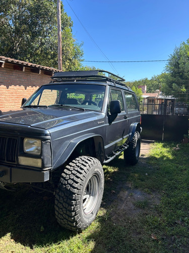 Jeep Cherokee 2.1