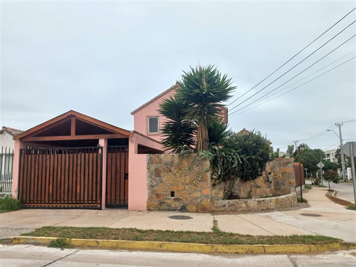 Casa En Venta De 5 Dorm. 2 Baños, Puertas Del Mar, La Serena