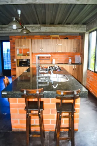 Casa Campestre En Arriendo Via Chinchina (279059917).