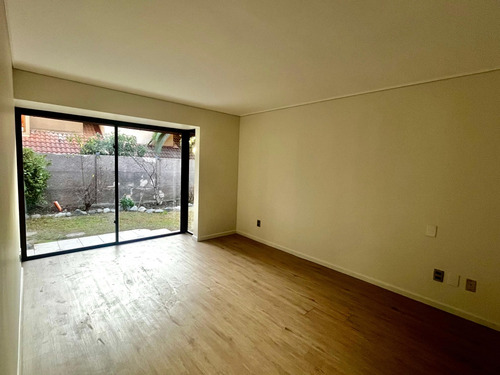 Amplia Casa En Condominio, Alta Seguridad