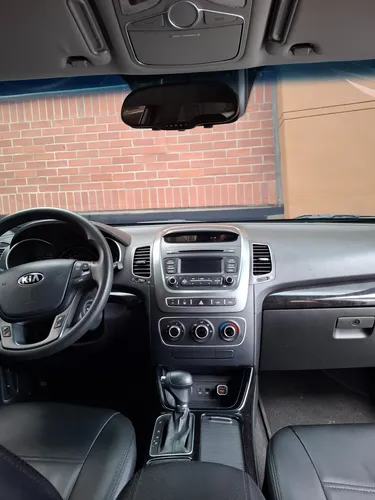 Kia Sorento 2.4 Radical 4x2