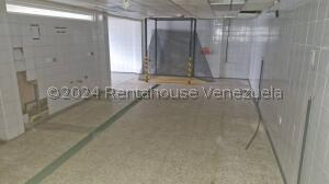 Fabuloso Local Comercial En Alquiler En Las Minas
