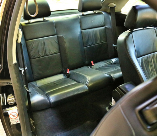 Volkswagen New Beetle Sport 2.5
