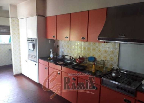 Imagen 4 de 12 de Casa Chalet En Venta En Castelar Arrecifes Al 700
