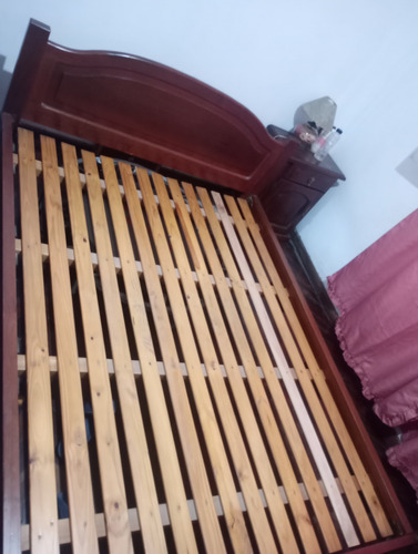 Cama Algarrobo 2 Plazas Marrón Hot Wheels (Usado)