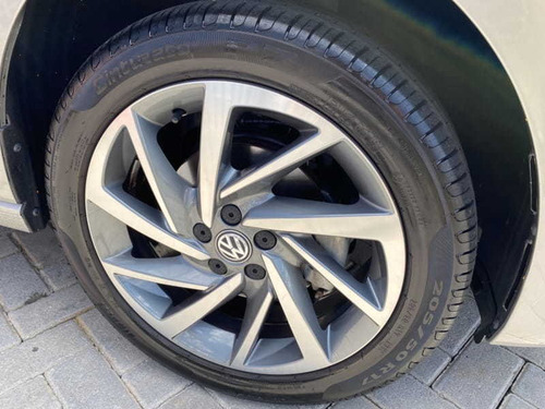 Volkswagen Polo Highline Ad