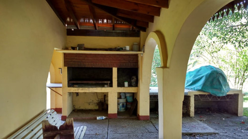 Venta - Casa Quinta 2 Has - Gral Las Heras