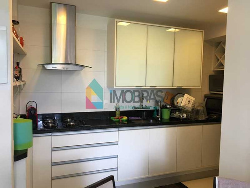 Imagem 11 de 15 de Apartamento Totalmente Reformado, Fino Acabamento Em Localização Privilegiada Tranquilidade Total !! - Boap10473