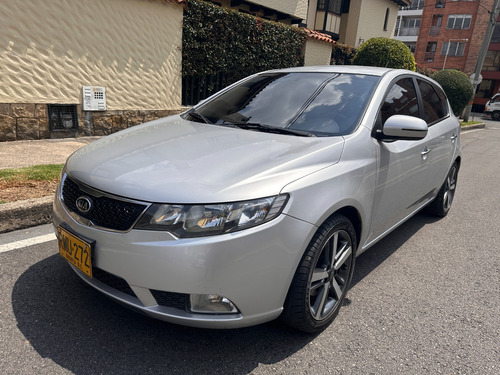 Kia Cerato Forte Sport 2012 Automatico