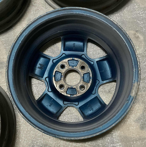 Rines Originales 14 Gm Corsa Tornado Aveo Spar Beat 4 En 100 Gris (Usado)