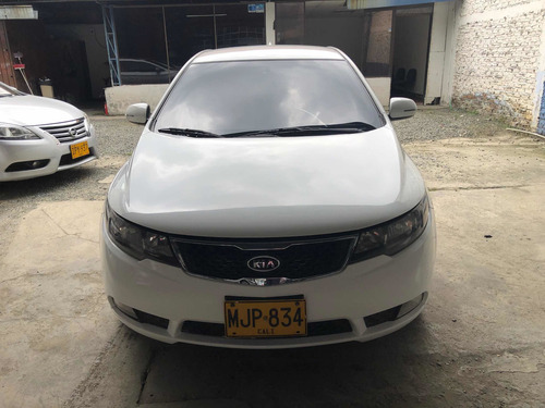 Kia Cerato Forte 2013 1.6 Hb