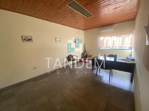 Imagen 3 de 5 de Gran Predio De 2000 M2 Con Galpon De 700 M2 Sobre Av. Peron A Mts Ramal Escobar