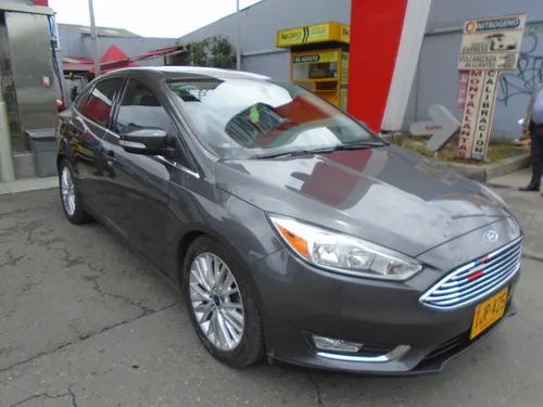 Ford Focus 2.0 Titanium