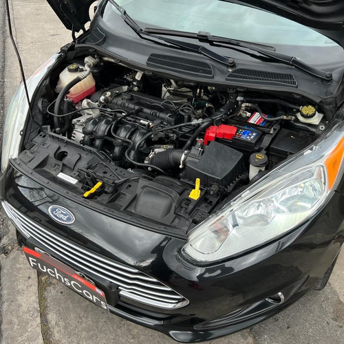 Imagen 21 de 25 de Ford Fiesta Kinetic Design 1.6 Titanium Powershift 120cv