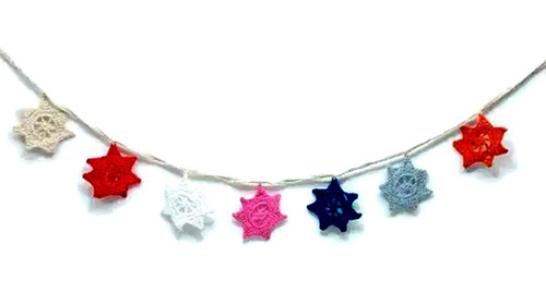 Imagen 1 de 3 de Adorno Crochet Guirnalda Decoracion 7 Estrellas