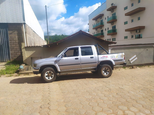 Toyota Hilux 2002 3.0 Sr Cab. Dupla 4x4 4p