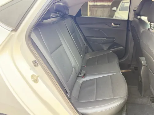 Hyundai Accent 1.6 Hb Gls At