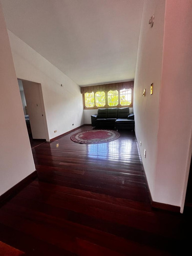 Imagen 10 de 18 de Casa En Macaracuay 600mt2 Caracas Calle Cerrada.