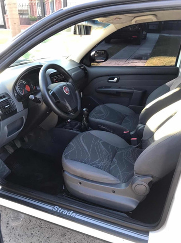 Fiat Strada 1.4 Working Cd C/aa 2014